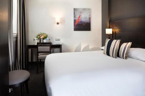 Habitación Individual del hotel Albert 1er Paris. Foto 1