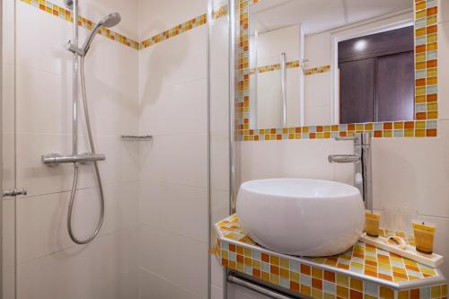 Habitación Doble Prestige del hotel Le 46. Foto 4