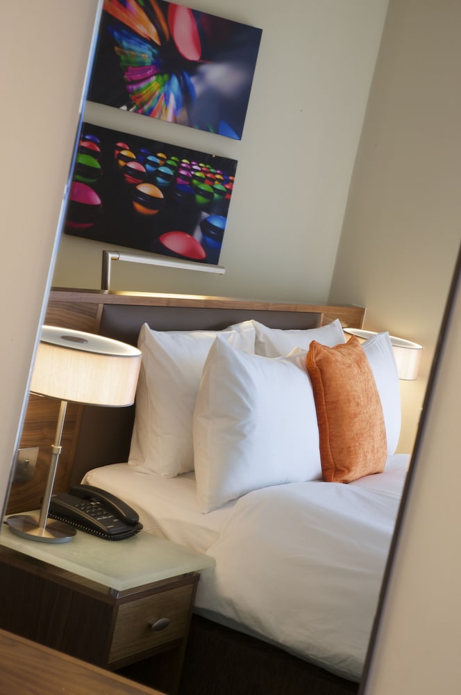 Habitación superior del hotel The Bermondsey Square. Foto 1