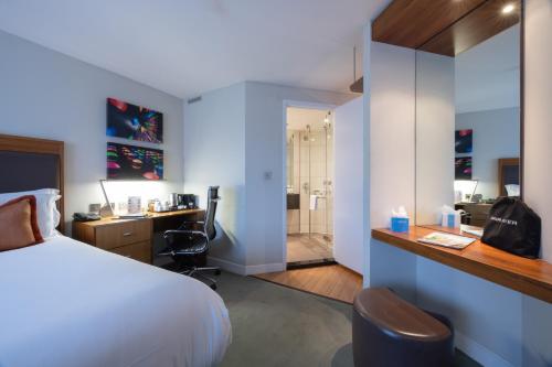 Habitación Doble Club Deluxe del hotel The Bermondsey Square. Foto 5