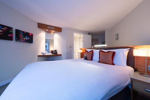 Habitación Doble Club Deluxe del hotel The Bermondsey Square. Foto 7