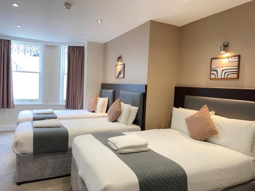 Habitación Familiar del hotel Trebovir. Foto 1