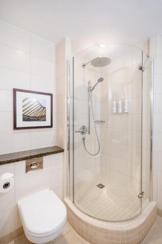 Standard Room - Pitch View del hotel Radisson RED London Twickenham. Foto 3