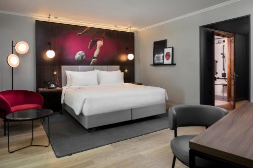 Premium Room - Sky View del hotel Radisson RED London Twickenham