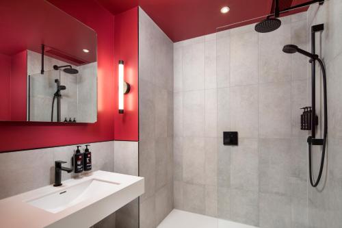 Premium Room - Sky View del hotel Radisson RED London Twickenham. Foto 5