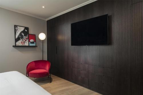 Suite Rose del hotel Radisson RED London Twickenham. Foto 1