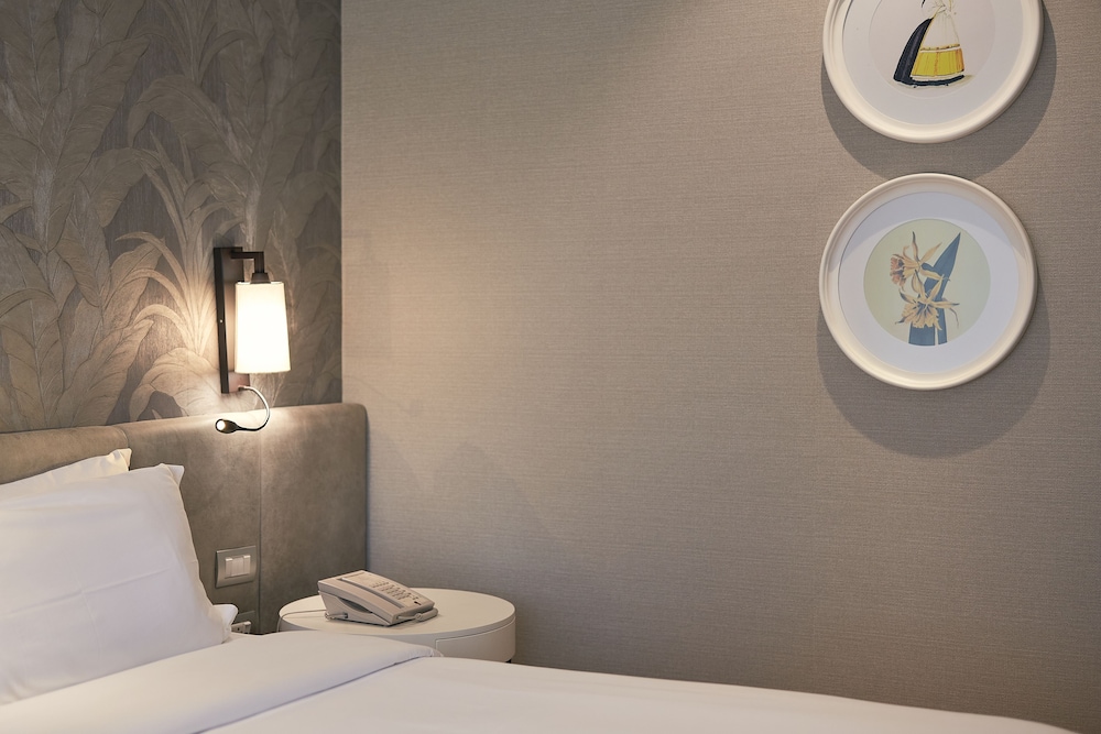 Habitación Classic con una cama King size del hotel Manto Lima – Mgallery. Foto 4