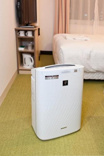 Habitación Doble Deluxe - 2 camas - fumadores del hotel Sotetsu Fresa Inn Tokyo Toyocho. Foto 2