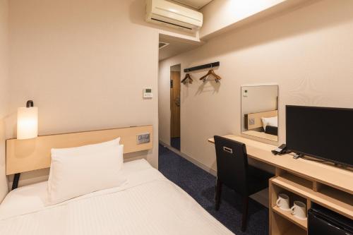 Habitación Individual - Fumadores del hotel Sotetsu Fresa Inn Tokyo Toyocho. Foto 3