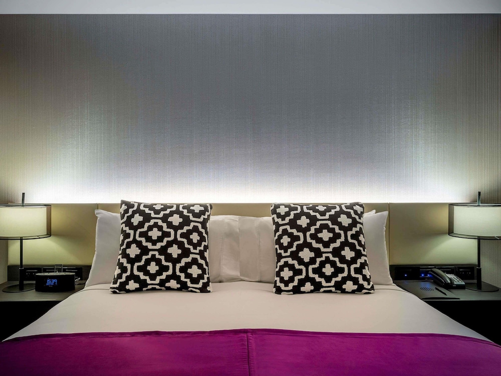 Habitación clásica, 1 cama de matrimonio, accesible para personas con discapacidad del hotel Pullman Melbourne City Centre. Foto 1