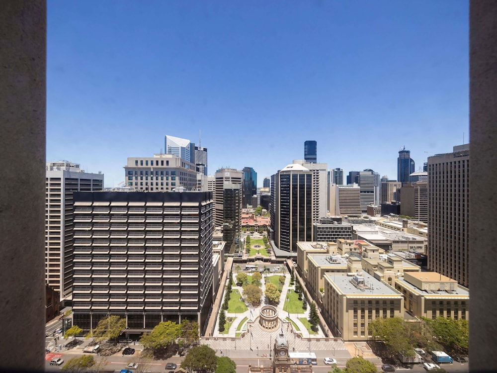 SUITE OPERA Acceso al Club, Cama King, Salón Separado, Vista a la Ciudad Piso Alto, Baño Indulgente, 94m2 del hotel Sofitel Brisbane Central. Foto 3