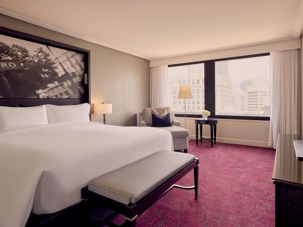 SUITE EJECUTIVA Cama King, Sofá Cama, Salón Separado, Vista a la Ciudad del hotel Sofitel Brisbane Central