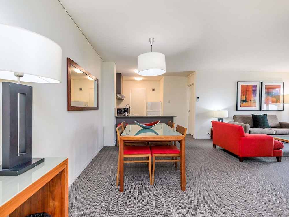 Apartamento de 2 Dormitorios y 2 Baños del hotel Mantra On Hay Perth. Foto 2