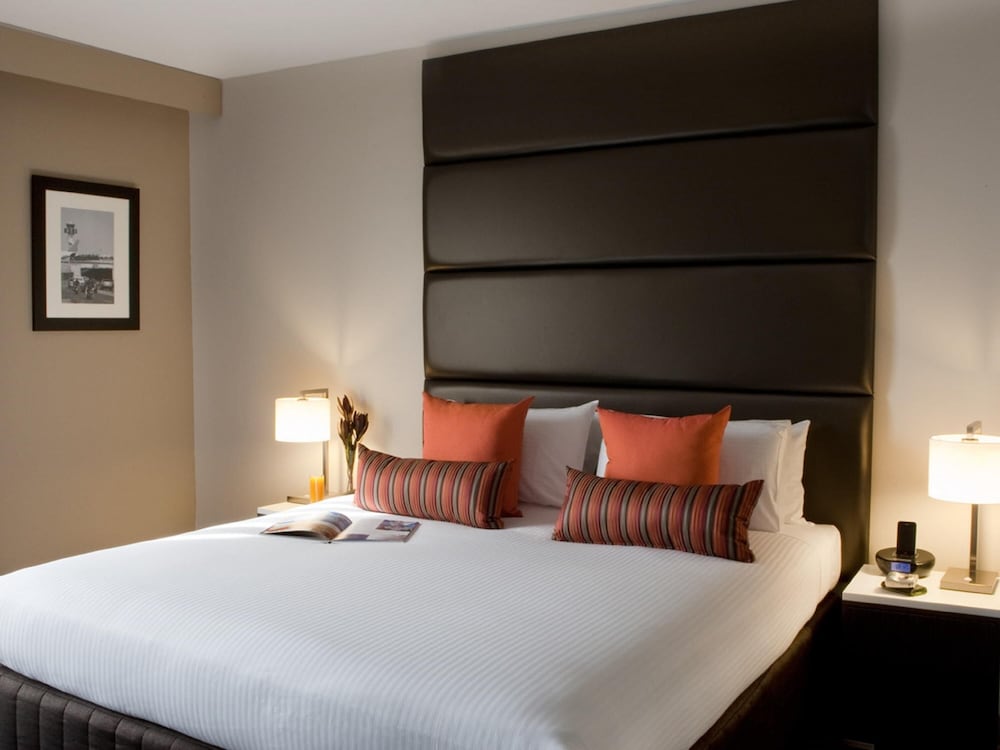 SUITE DELUXE, 1 Cama King Size del hotel Novotel Sydney International Airport