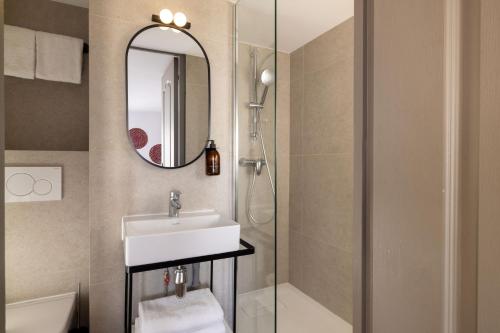 Habitación Doble - 2 camas del hotel Korner Opéra. Foto 1