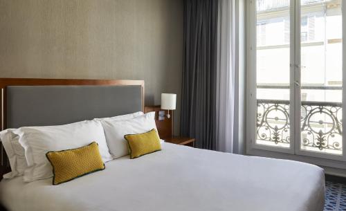 Habitación Estándar del hotel Crowne Plaza Paris Republique, by Ihg. Foto 4