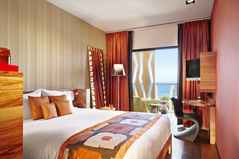 Habitación Deluxe doble, vistas al mar del hotel Bohemia Suites and Spa - Adults Only