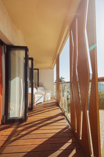 Estudio Vista Piscina Vista Jardin Balcón o Terraza 1 Cama king Estudio Sofá Cama incluido del hotel Bohemia Suites and Spa - Adults Only. Foto 5