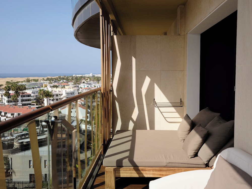 Junior Suite, vistas al océano del hotel Bohemia Suites and Spa - Adults Only. Foto 2