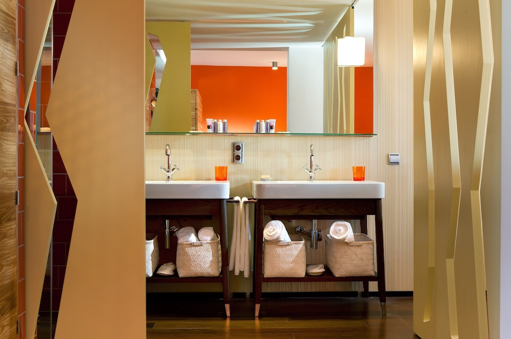 Junior Suite, vistas al océano del hotel Bohemia Suites and Spa - Adults Only. Foto 9