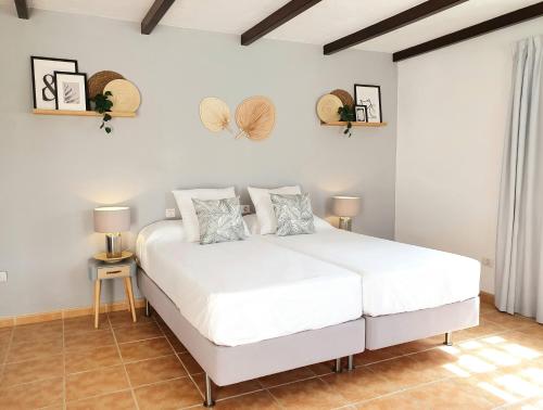 Habitación Triple adaptada para personas con movilidad reducida del hotel Casas Heddy Well-being Resort. Foto 2