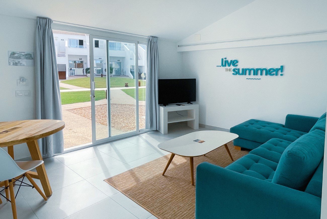 Jacuzzi Harbour Cool Suite del hotel Lago Resort Menorca -Casas del Lago - Solo Adultos. Foto 1