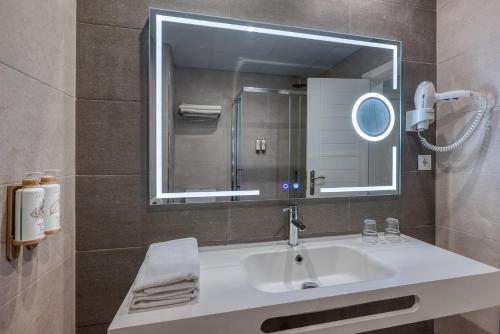 Habitación Individual Estándar del hotel Spa Cádiz Plaza. Foto 1