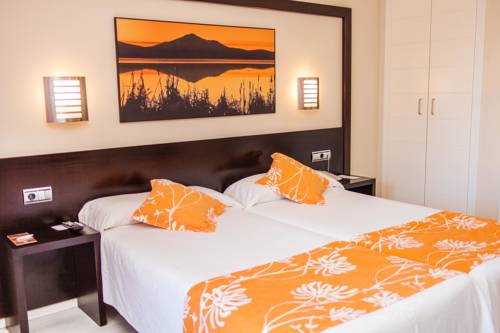 Habitación doble 2 camas del hotel Spa Cádiz Plaza. Foto 3