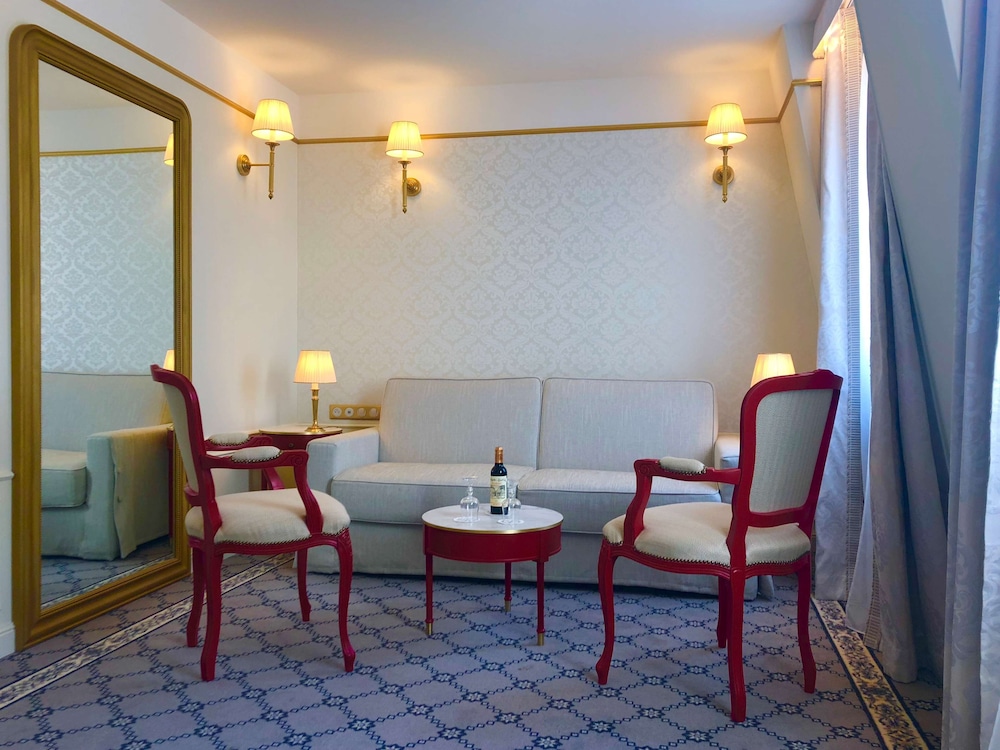 Suite junior del hotel Mayfair. Foto 3
