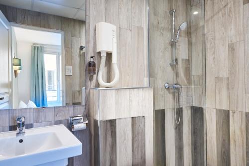 Habitación Doble Club - 2 camas del hotel Kabanel. Foto 4