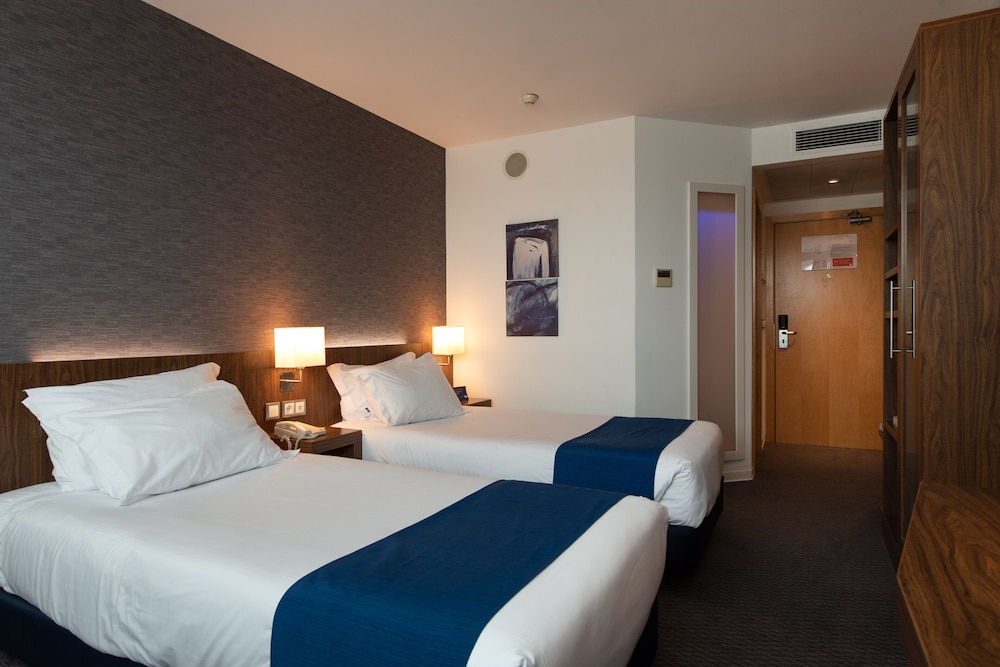 Habitación estándar, 2 camas individuales (Free Breakfast) del hotel Holiday Inn Express Lisbon Airport