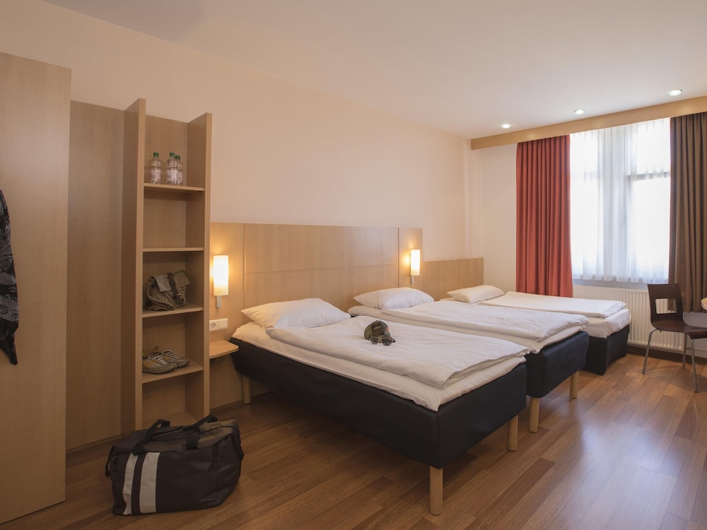 Habitación Triple del hotel Ibis Berlin City Süd