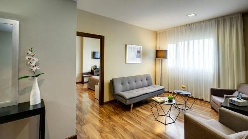 Suite Junior del hotel Sercotel Jc1 Murcia. Foto 2