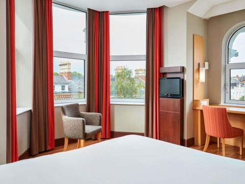 Habitación Doble del hotel Ibis Belfast Queens Quarter. Foto 5