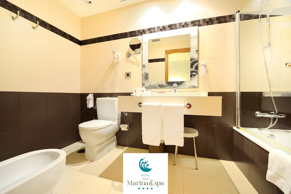 Habitación Doble del hotel Norat Marina and Spa. Foto 2