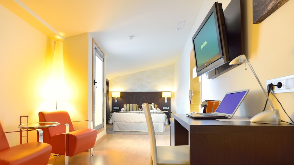 Habitación doble, terraza del hotel Norat Marina and Spa