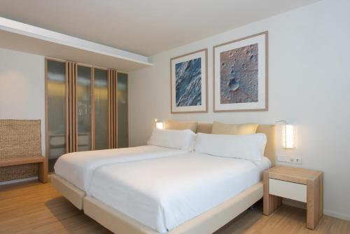 Suite con terraza y vistas al mar del hotel Joia Salomé By Iberostar -adults Only. Foto 7