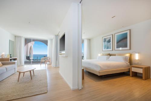 Suite Superior con vistas al mar del hotel Joia Salomé By Iberostar -adults Only. Foto 5