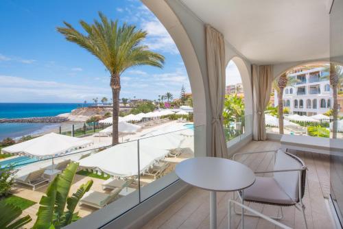 Suite Superior con vistas al mar del hotel Joia Salomé By Iberostar -adults Only. Foto 4