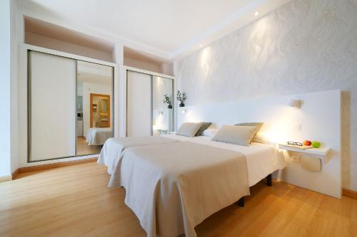 Suite con terraza y vistas al océano del hotel Maype Canteras. Foto 6