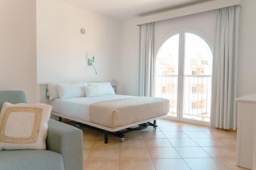 Estudio con terraza del hotel Rosamar Ibiza. Foto 8