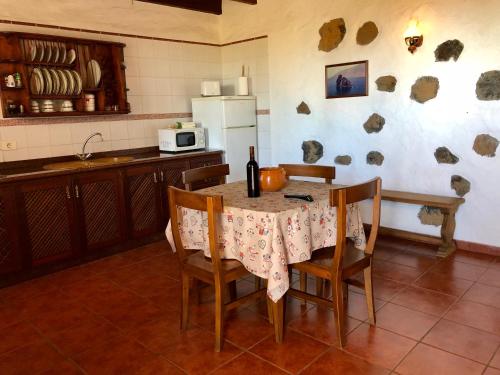 Casa con 1 dormitorio del hotel CASA RURAL LA FUENTE. Foto 4