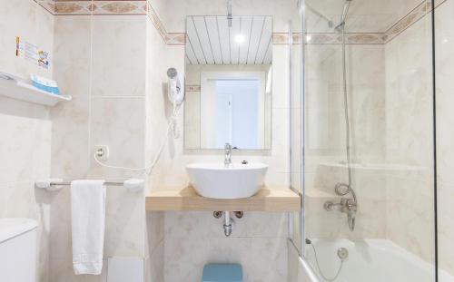Habitación Doble del hotel Bluesea Cala Millor. Foto 7