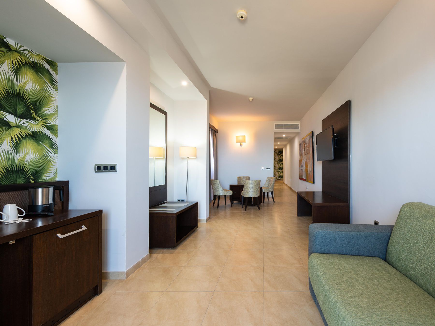 Junior suite del hotel Occidental Roca Negra Adults Only. Foto 5