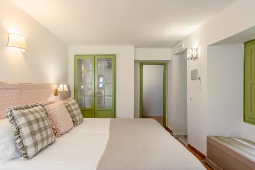 Habitación Triple del hotel La Abadia de Giralda. Foto 3