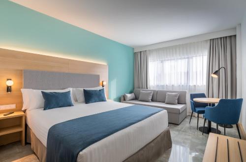 Habitación Doble Superior del hotel Occidental Murcia Agalia. Foto 1