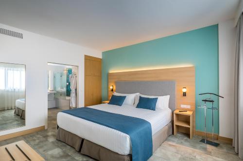 Suite Junior del hotel Occidental Murcia Agalia. Foto 4
