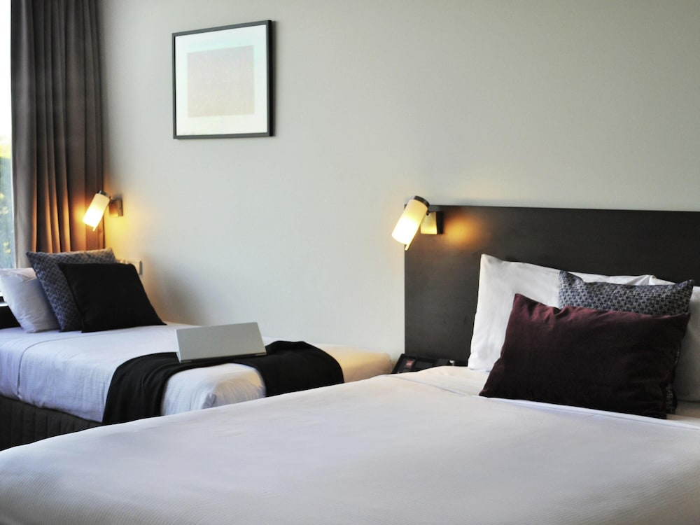 Habitación Superior 1 Cama Queen y 1 Individual del hotel Ibis Melbourne Glen Waverley