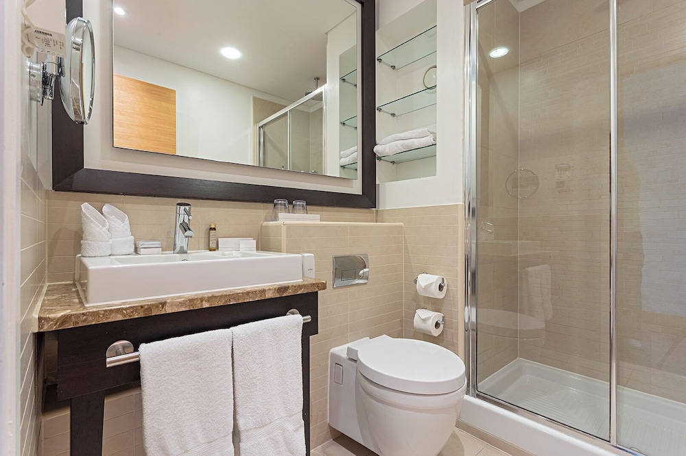 Suite (Executive One Bedroom Balcony) del hotel Pestana Chelsea Bridge & Spa. Foto 3