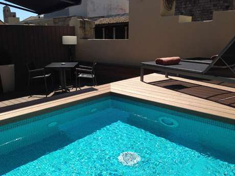 Habitación doble Piscina Privada Balcón o Terraza Superior del hotel Catalonia Catedral